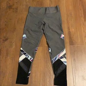 grey leggings from pink